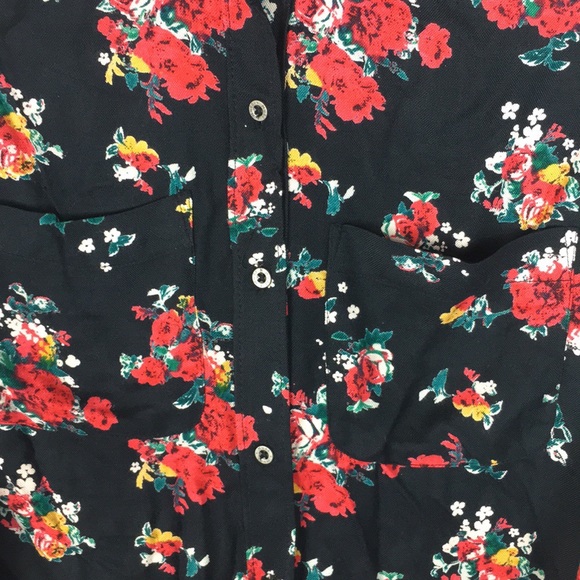 Floral Button Down - Picture 2 of 3
